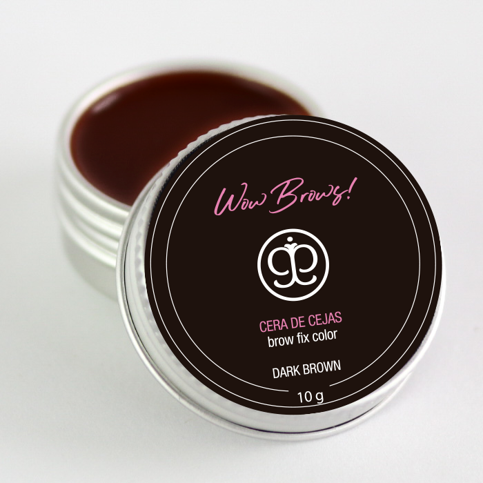 Maquillaje en crema para cejas, de alta pigmentación.